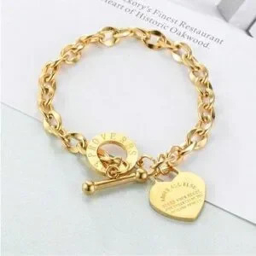 Gold Toggle Chain Bracelet with Heart Charm